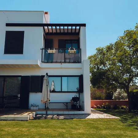 Casa Jacaranda - Ocean View Modern