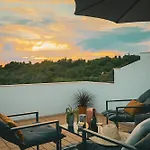 Casa Jacaranda - Ocean View Modern Villa