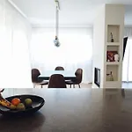 Casa Jacaranda - Ocean View Modern