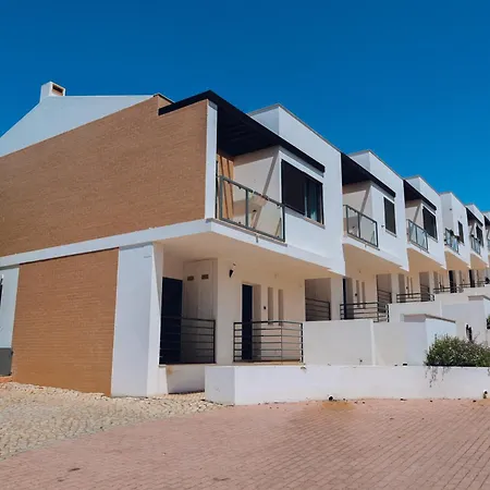 Casa Jacaranda - Ocean View Modern *